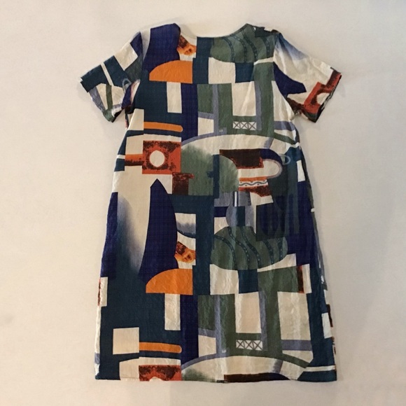 Besca Short-Sleeved Patterned Sheath Dress - Picture 9 of 16